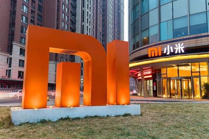 Bisnis Perusahaan Besar Xiaomi Longsor, Penjualan HP Turun Parah
