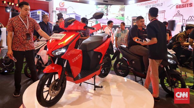 Dapat Subsidi Rp7 Juta, Harga Motor Listrik Gesits, Volta dan Selis