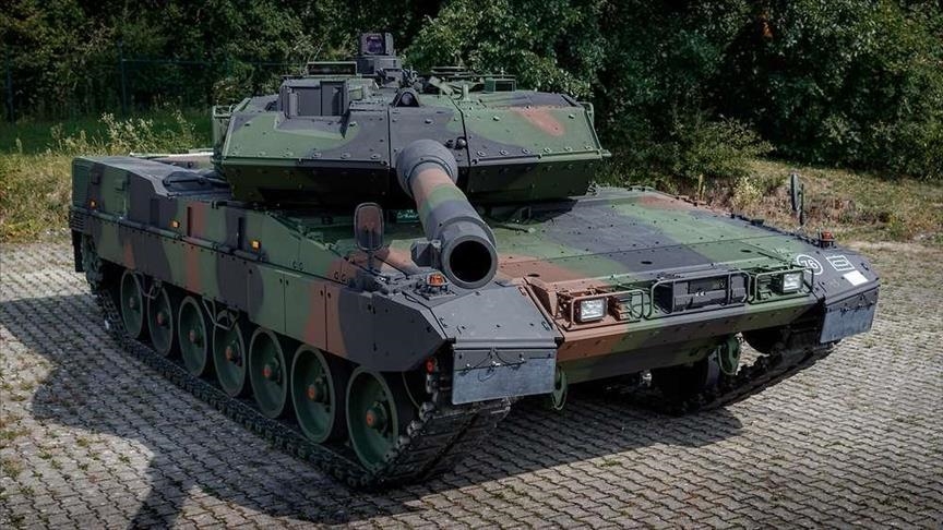 Tank Tempur Canggih Buatan Inggris Dan Jerman Tiba Di Ukraina