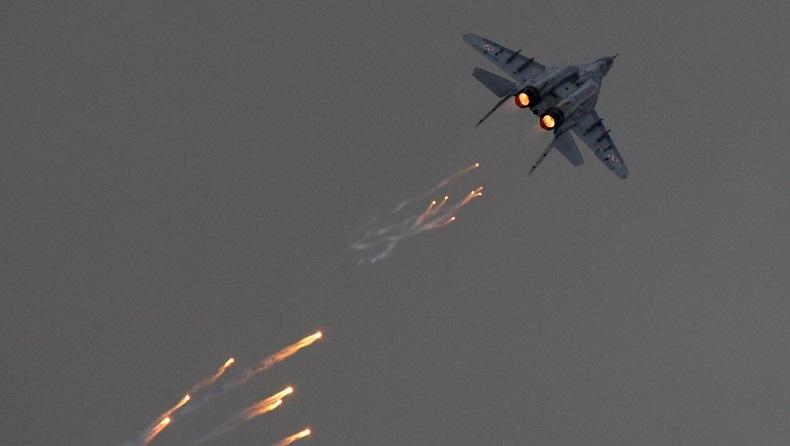 Ilustrasi Jet Tempur SU-34 Rusia Jatuhkan Bom Di Wilayahnya Sendiri