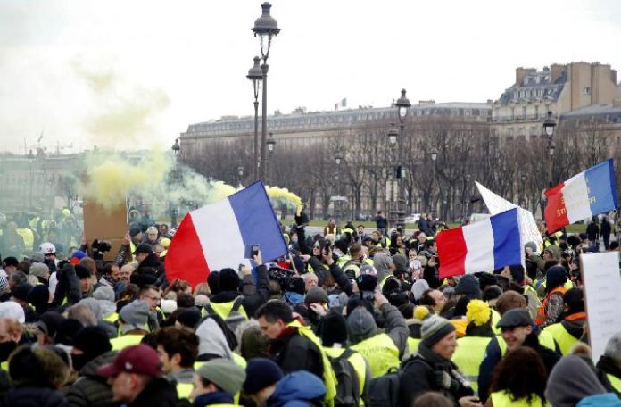 Ratusan Ribu Pengunjuk Rasa Ricuh Dalam Aksi Demo Merayakan May Day Di Perancis