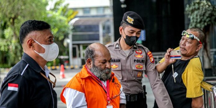 Pengacara Lukas Enembe Ditetapkan Sebagai Tersangka Dugaan Korupsi