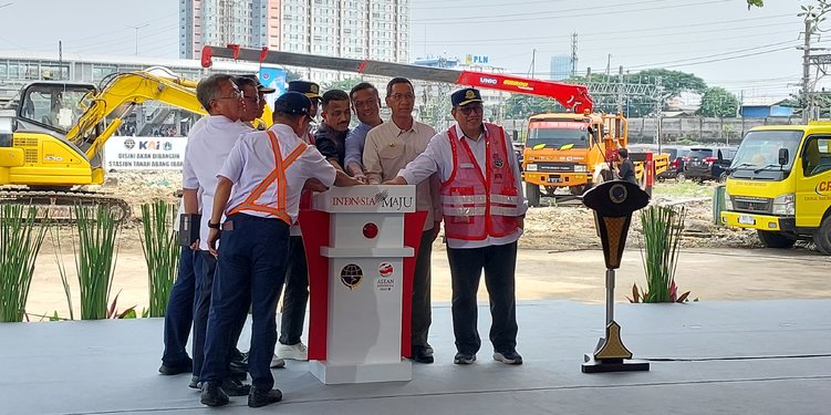 Menteri Perhubungan Sudah Memulai Pengembangan Stasiun Tanah Abang