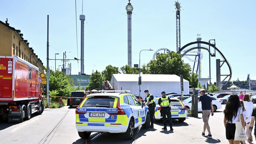 Penampakan TKP Kejadian Roller Coaster Tergelincir Di Swedia