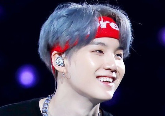 Suga Bts: Makanan Indonesia Sangat Enak!