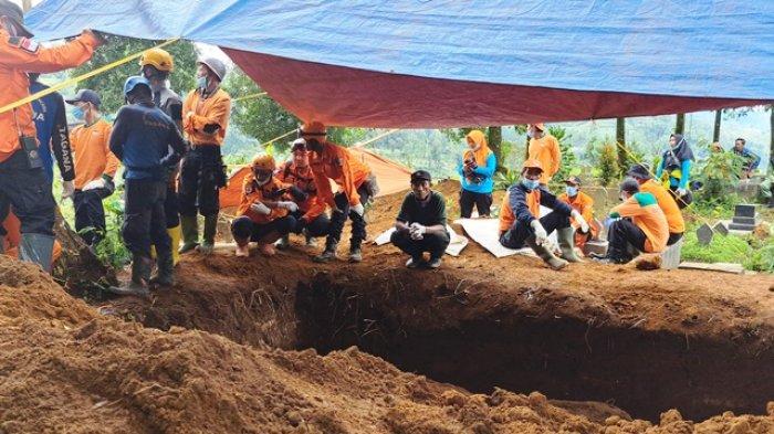 Mbah Slamet Dukun Banjarnegara Mengubur Korbannya Hidup-hidup