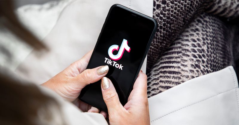 Ternyata Ini Alasan Sekolah Yahudi Larang Siswa Gunakan IG dan Tiktok