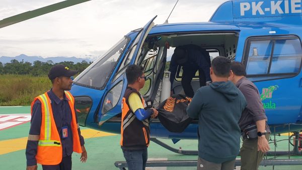 Proses Evakuasi Jenazah Pendaki Puncak Jaya Selesai, Siap Diterbangkan ke Jakarta