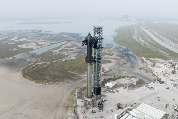 Ledakan Starship SpaceX Ganggu Penerbangan di Florida, FAA Berlakukan Ground Stop