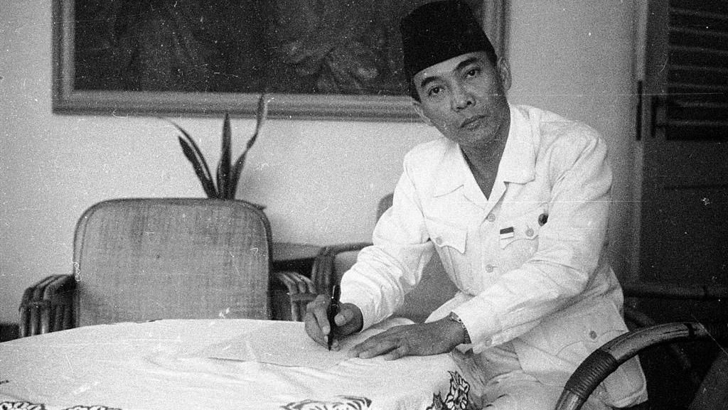 Revisi Sejarah: Mengapa Pemerintah Menghapus Istilah "Orde Lama" dalam Narasi Sejarah Indonesia